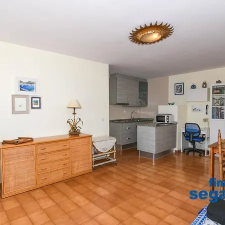 Sant Jordi 32 Apartment